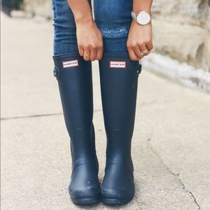 SOLD 💦EUC Hunter Original Tall Rain Boots SZ 8
